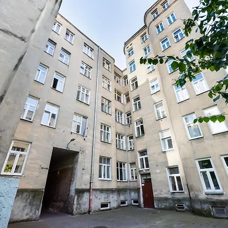 Palace Of Culture Loft Apartment *